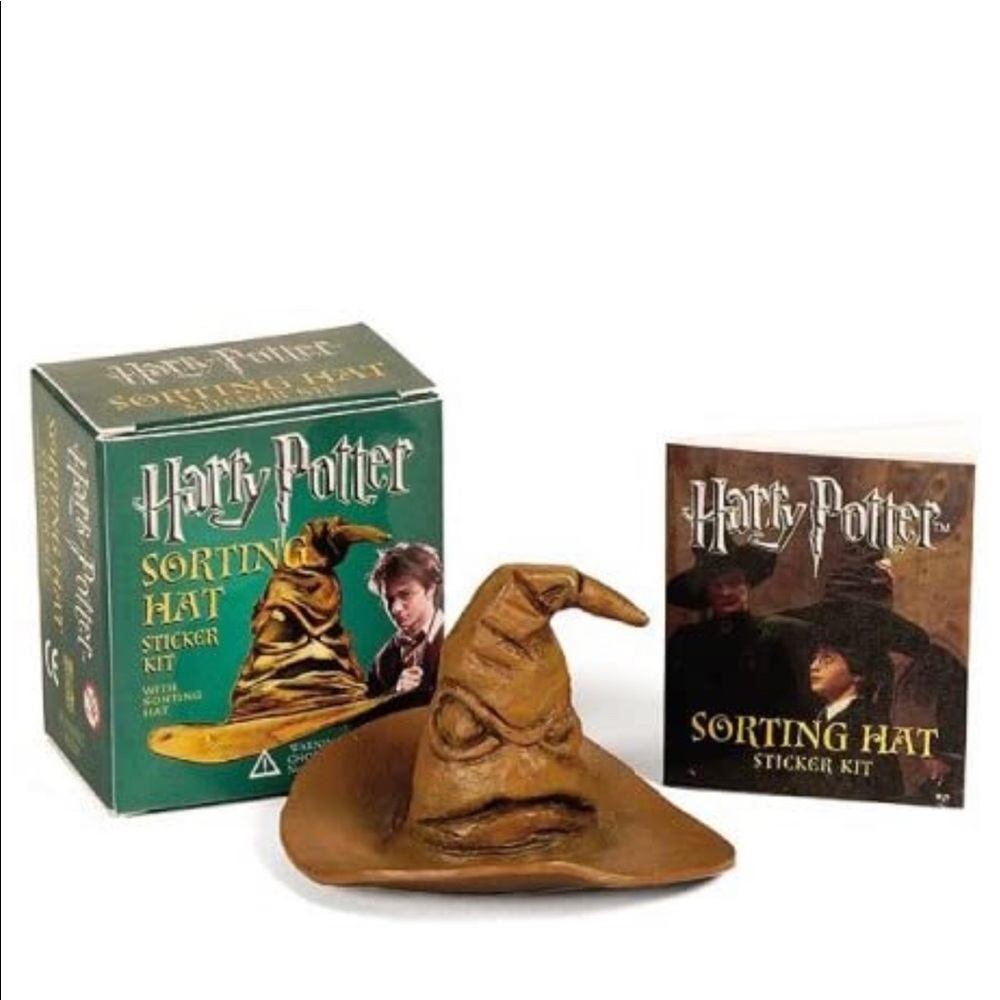 Harry Potter Sorting Hat 🆕 - Picture 1 of 4